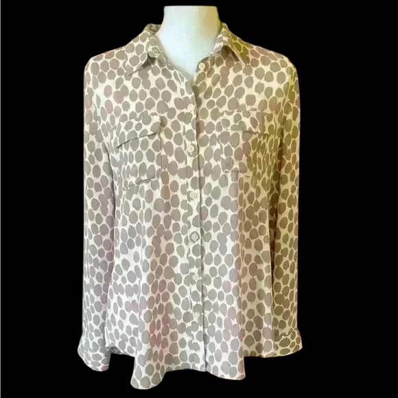 Ann Taylor Loft Ladies blouse Medium. Excellent condition. Lavender and white. - Picture 1 of 8